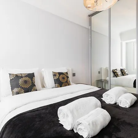 Prestige Azur Yourhosthelper Cannes