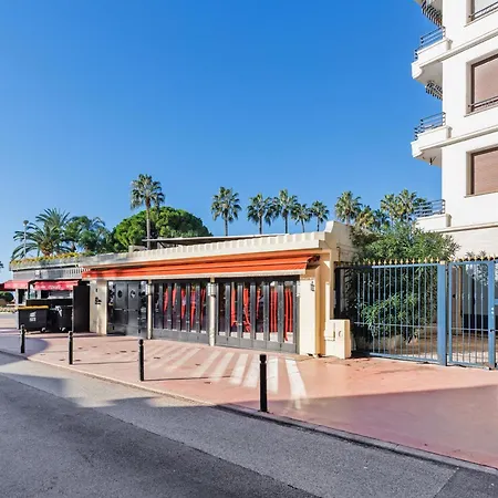 Prestige Azur Yourhosthelper Cannes