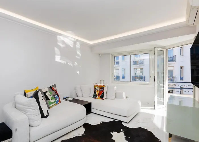 Prestige Azur Yourhosthelper Apartmán