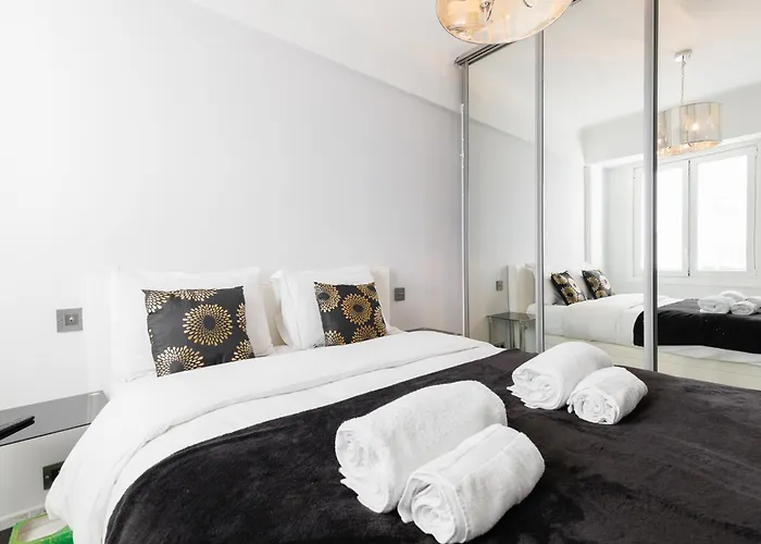 Prestige Azur Yourhosthelper Cannes
